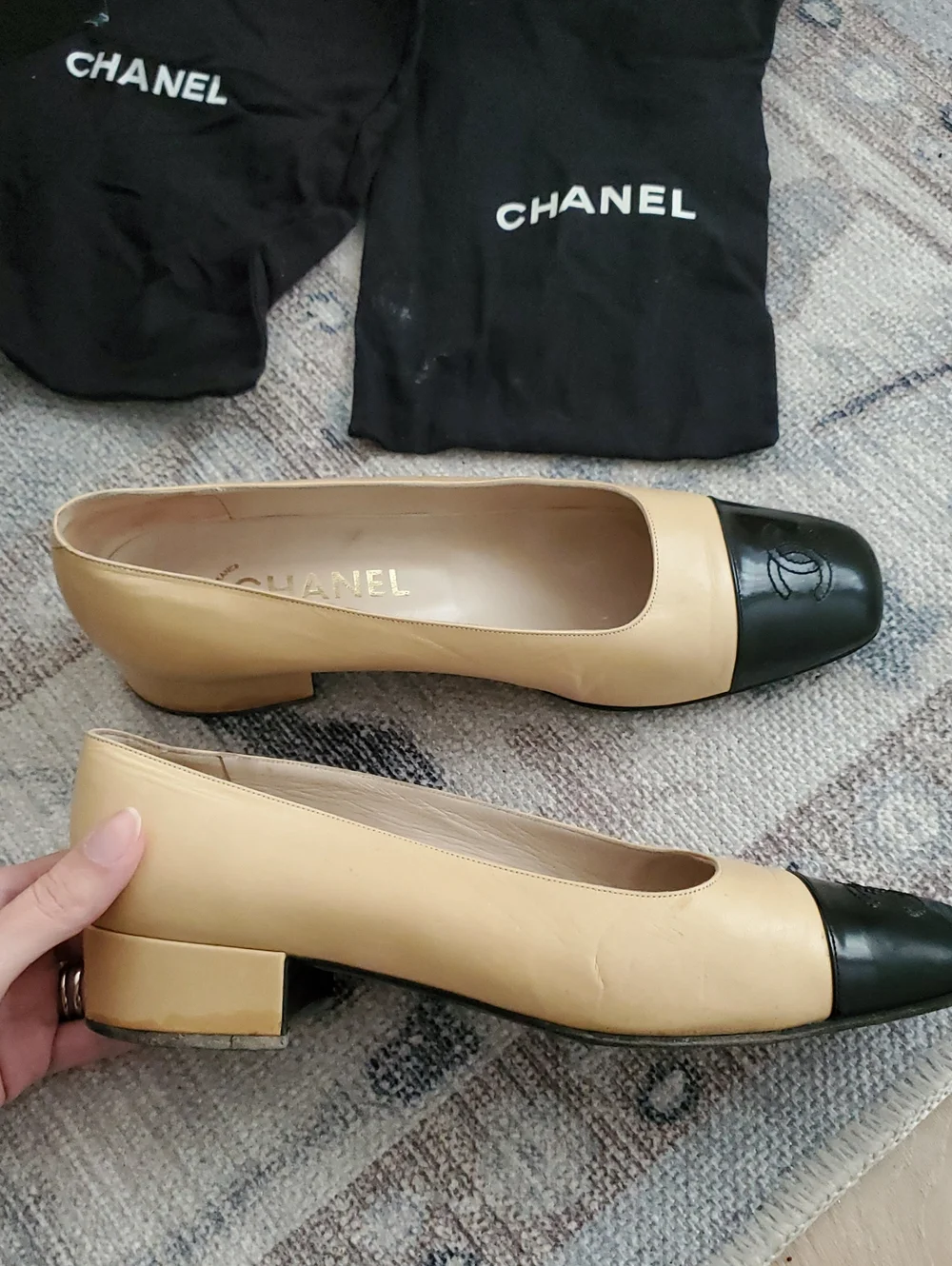 Chanel Vintage Classic Peep Toe Pump Shoes With Box And Dust Bags Sz39